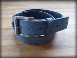 Quilted leather belt MODRÁK 3