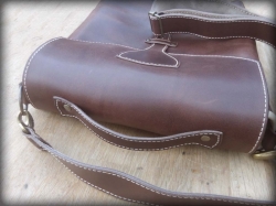 LK leather shoulder bag brown colour