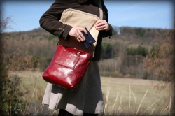 LK leather shoulder bag red colour